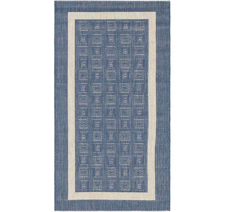 2' 7 x 5' Outdoor Border Rug