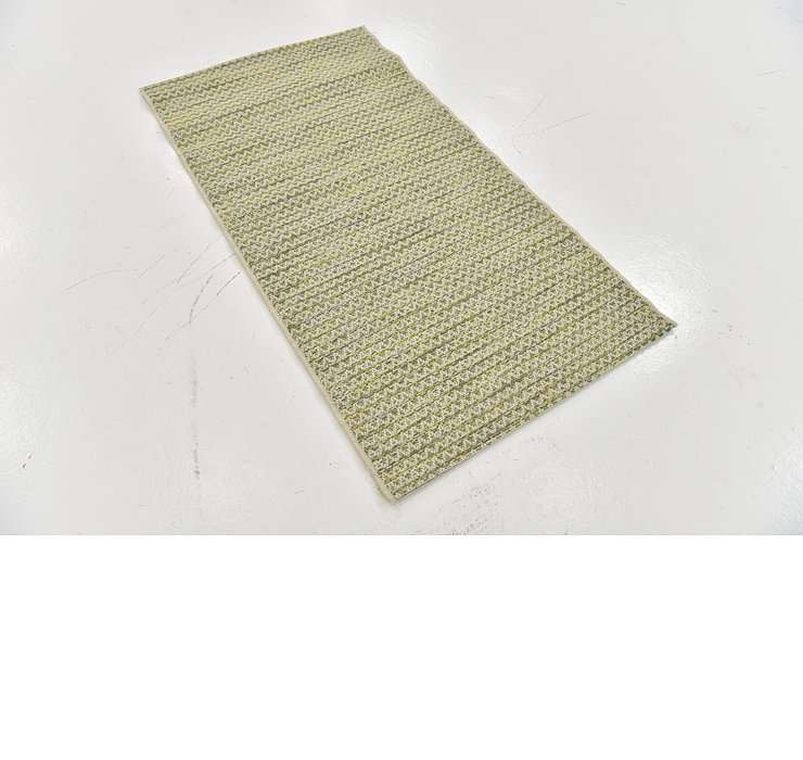 2' 7 x 4' 10 Outdoor Border Rug