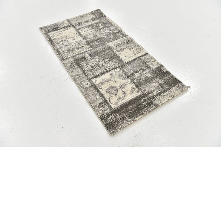 2' 7 x 4' 10 Frieze Rug