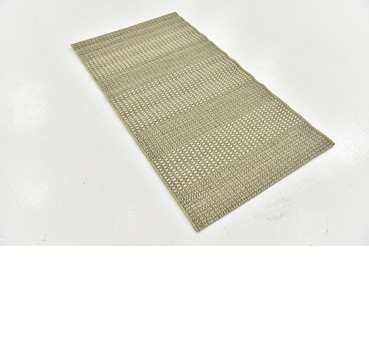 2' 7 x 4' 10 Outdoor Border Rug