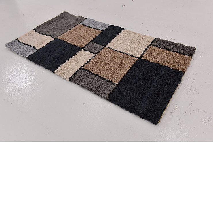 2' 8 x 5' Multi-Tone Shag Rug