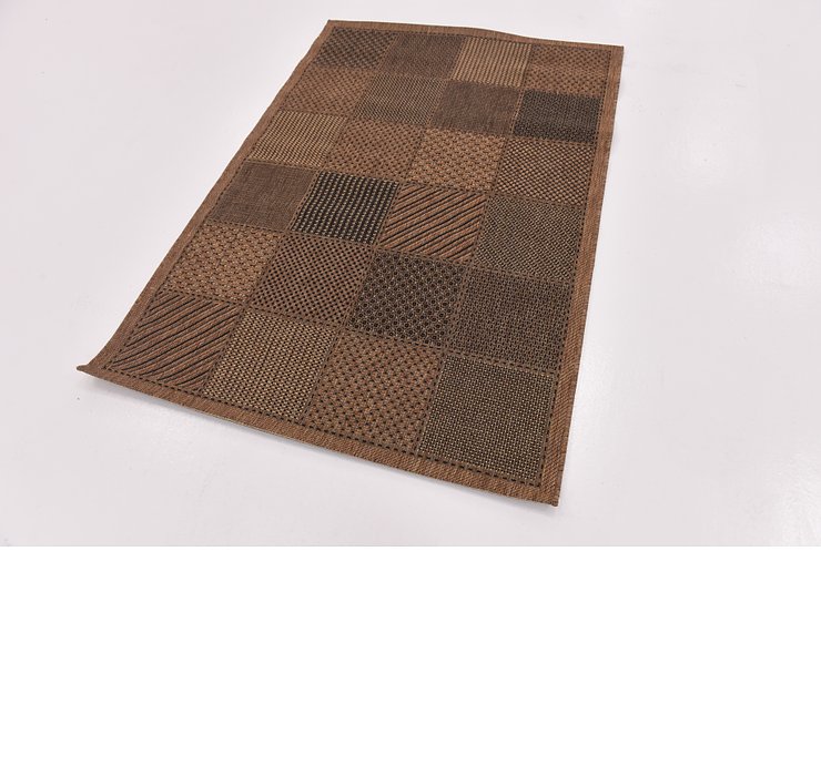 4' x 5' 7 Outdoor Modern Rug