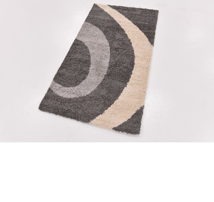 2' 8 x 5' Multi-Tone Shag Rug