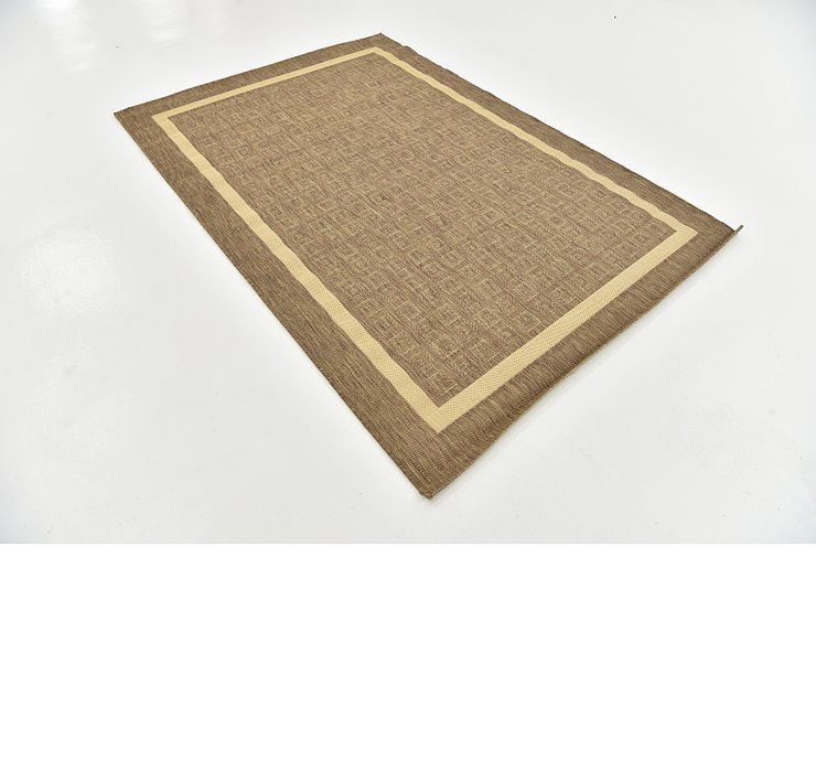 5' 3 x 7' 7 Outdoor Border Rug