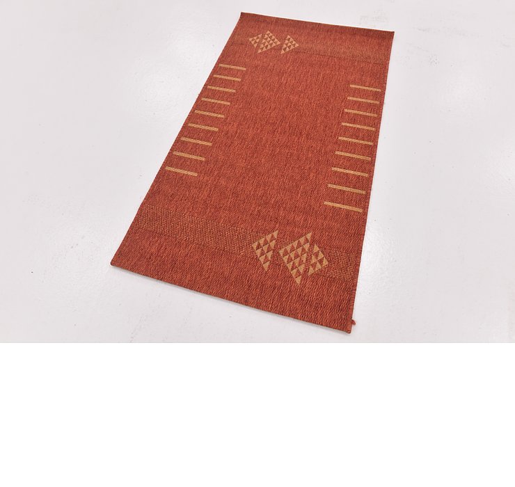 2' 8 x 4' 10 Outdoor Modern Rug