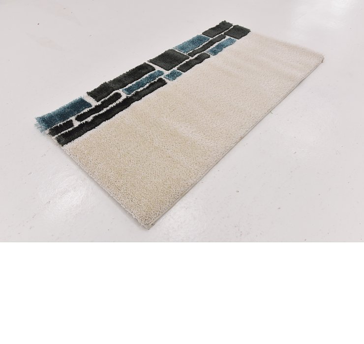 2' 7 x 4' 10 Textured Shag Rug