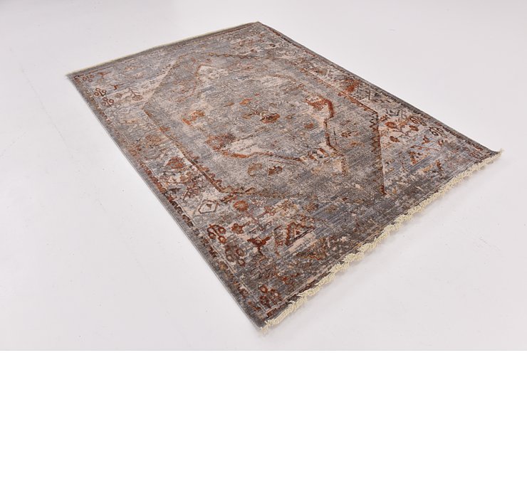 5' 3 x 7' 3 Villa Rug