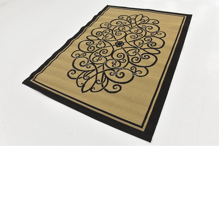 5' x 7' Outdoor Botanical Rug