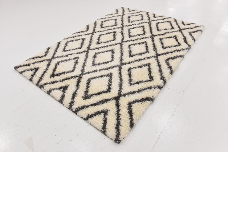 5' 4 x 7' 8 Marrakesh Shag Rug