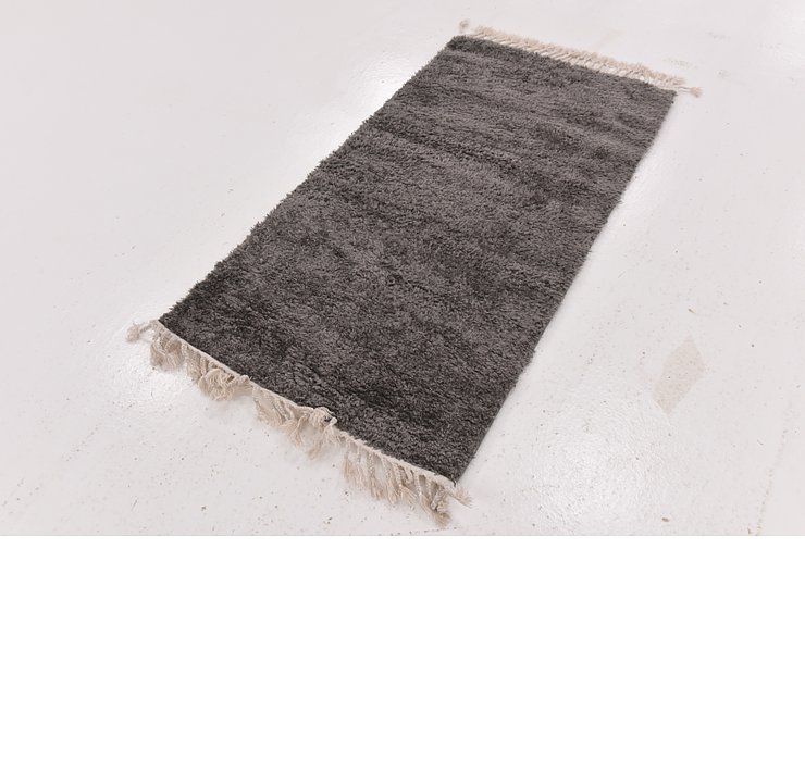 2' 7 x 5' Lagom Shag Rug