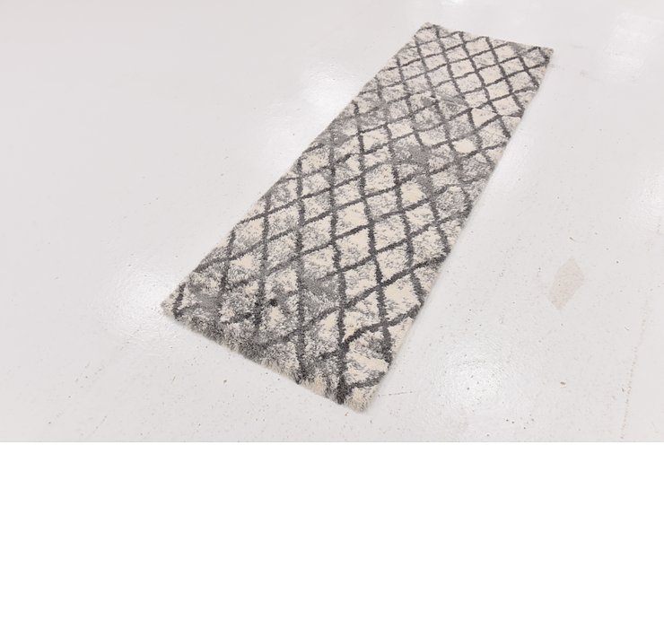 2' 2 x 6' 6 Trellis Shag Runner Rug