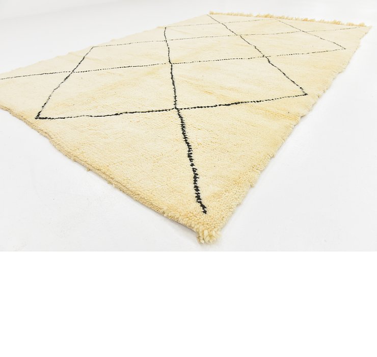 165cm x 250cm Moroccan Rug