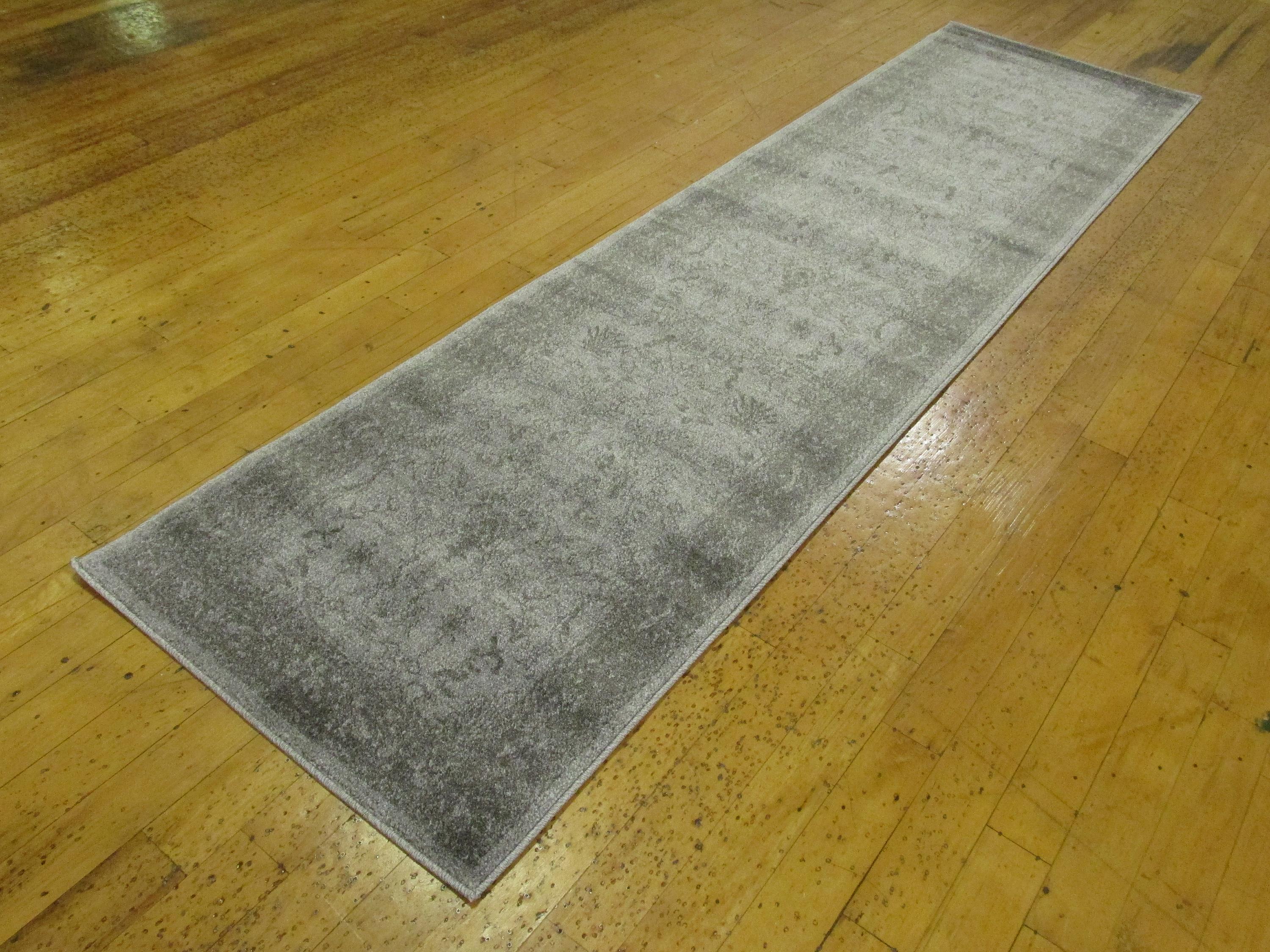 Light Gray 2' 7 x 10' Vista Runner Rug iRugs UK