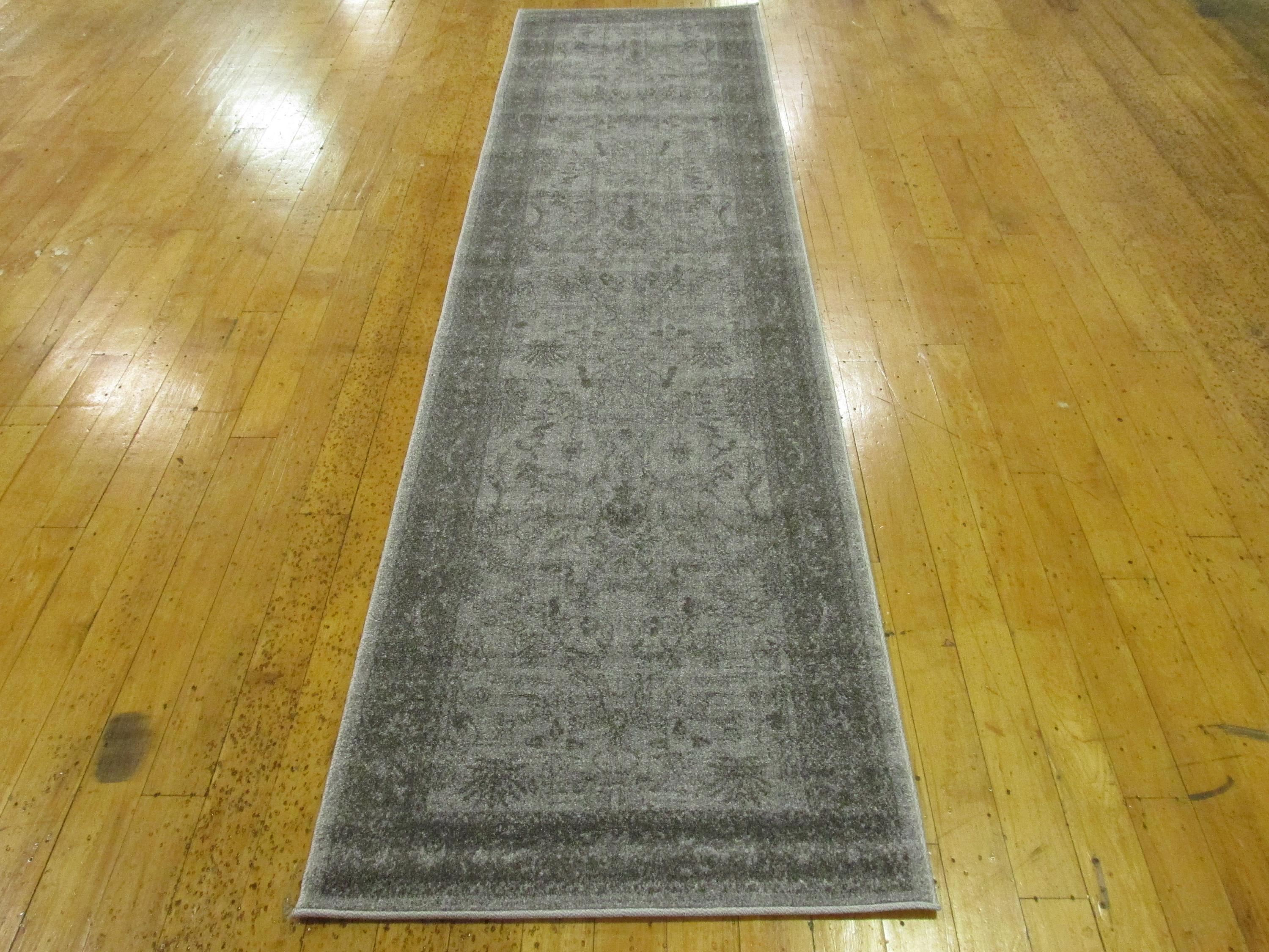 Light Gray 2' 7 x 10' Vista Runner Rug iRugs UK