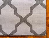 7' x 10' Trellis Rug thumbnail