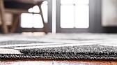 7' x 10' Lattice Rug thumbnail