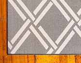 7' x 10' Lattice Rug thumbnail