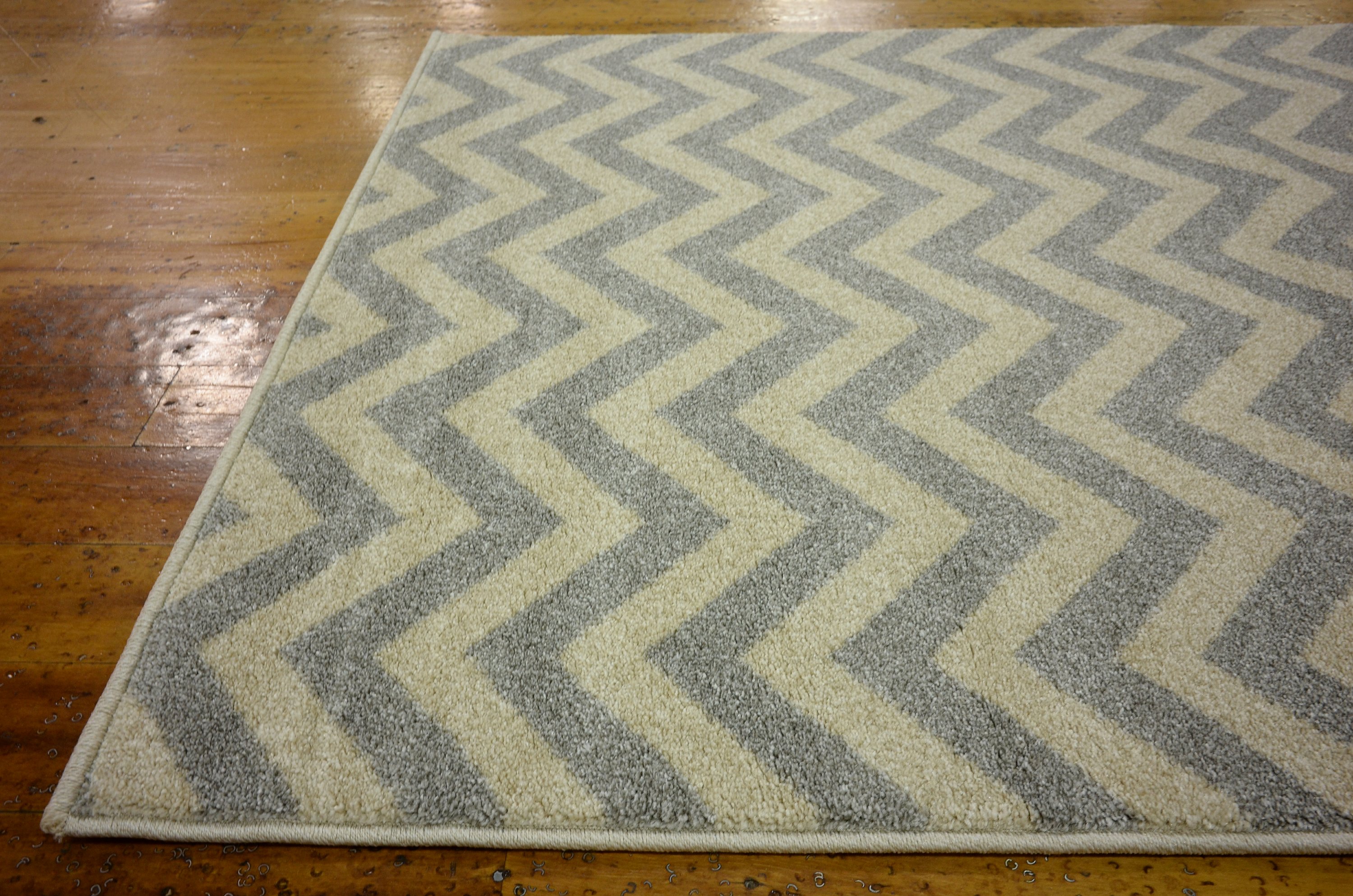 Gray 3' 3 x 5' 3 Chevron Rug Area Rugs eSaleRugs