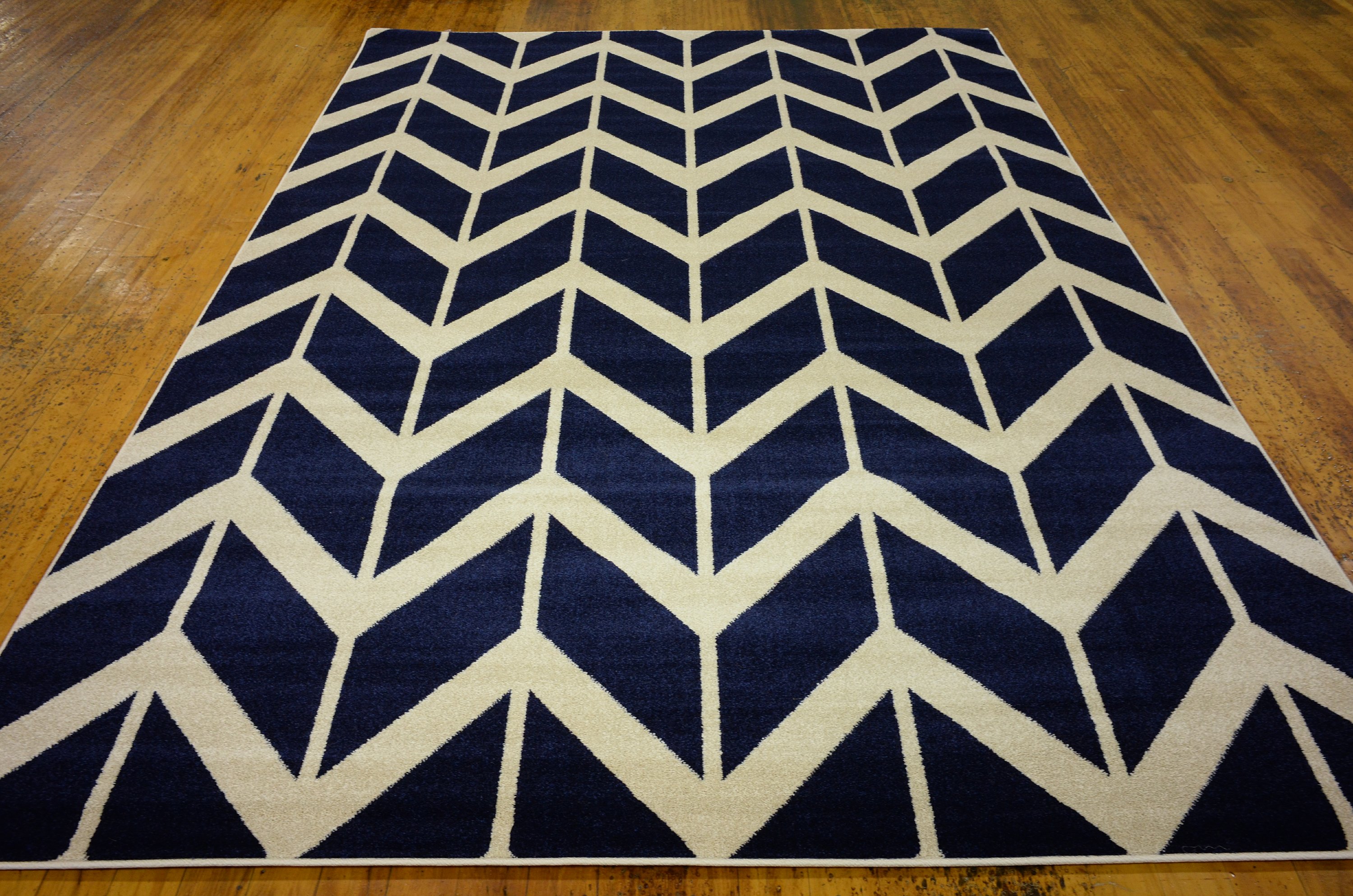Navy Blue 7' x 10' Chevron Rug Area Rugs eSaleRugs