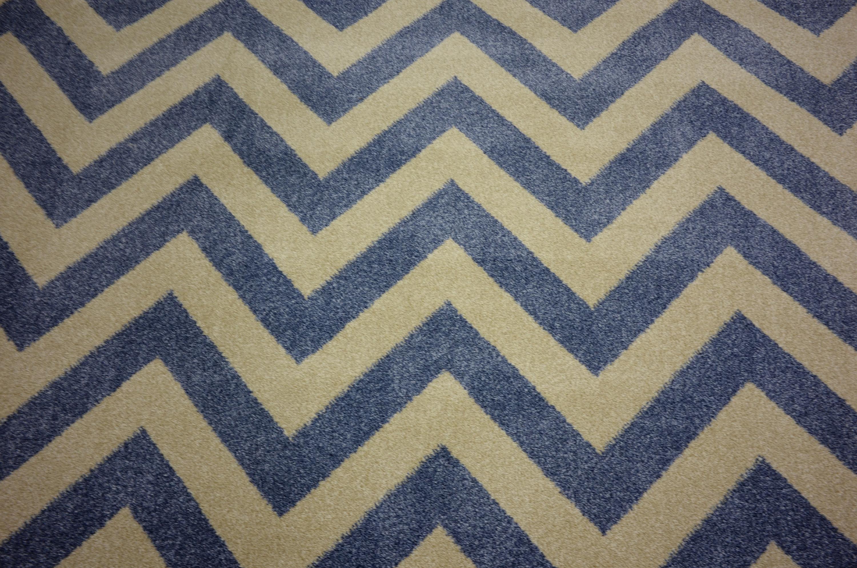Blue 6' x 6' Chevron Round Rug eSaleRugs