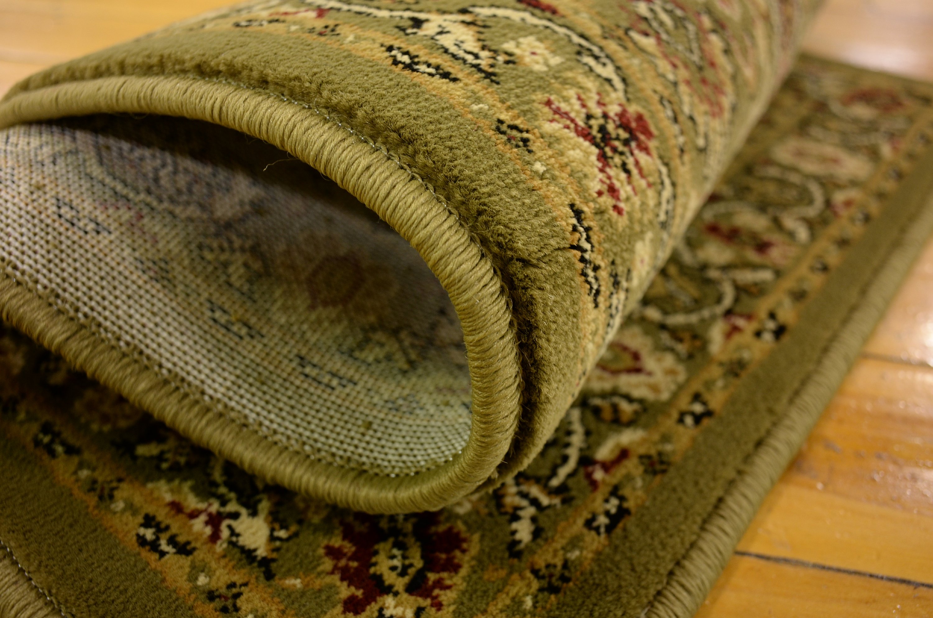 Green 1' 8 x 2' 7 Classic Agra Rug Area Rugs eSaleRugs