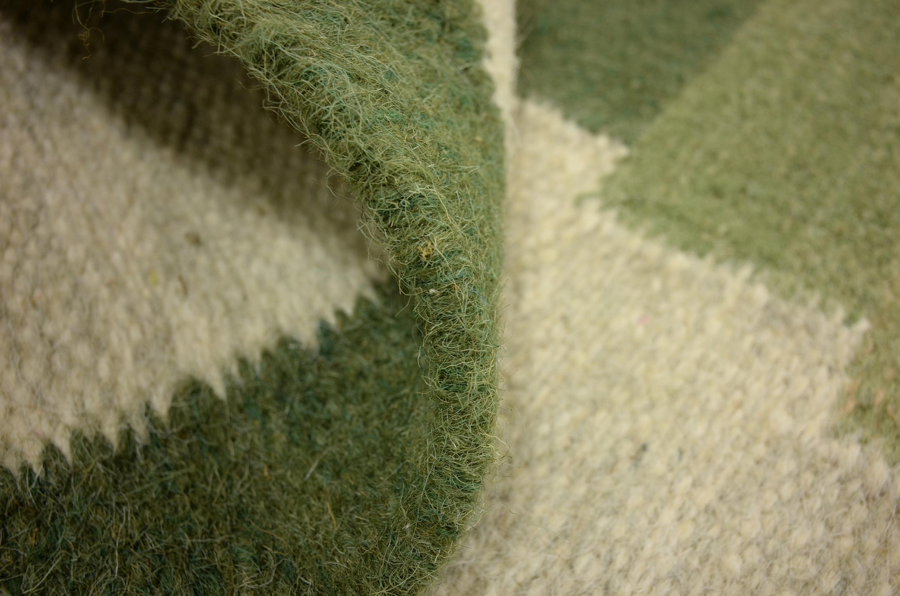 Green 5' 7 x 7' 10 Kilim Dhurrie Rug iRugs UK