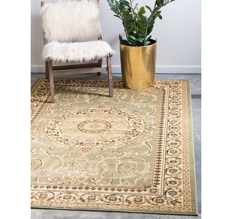 7' x 10' Classic Aubusson Rug