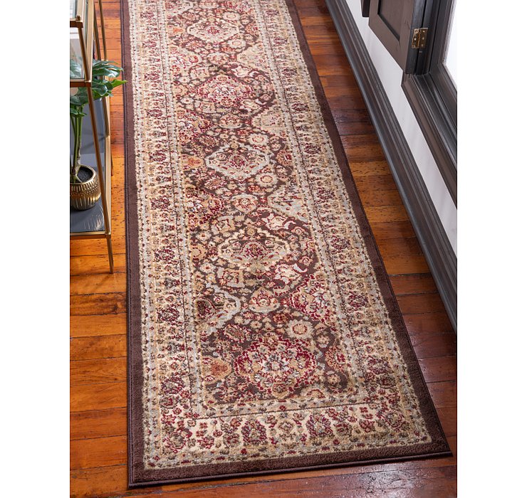 2' 7 x 10' Classic Agra Runner Rug