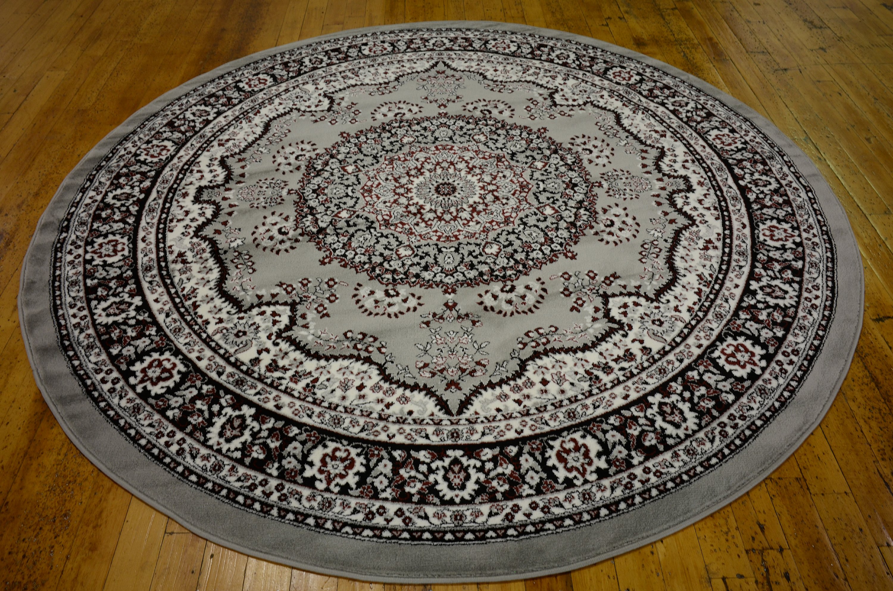 Light Gray 8' x 8' Kashan Design Round Rug Area Rugs eSaleRugs
