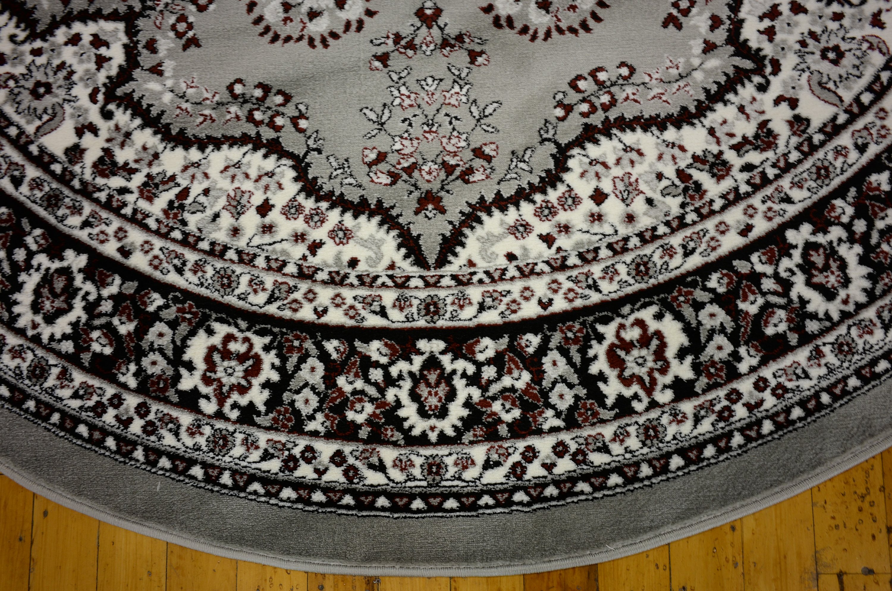 Light Gray 8' x 8' Kashan Design Round Rug Area Rugs eSaleRugs