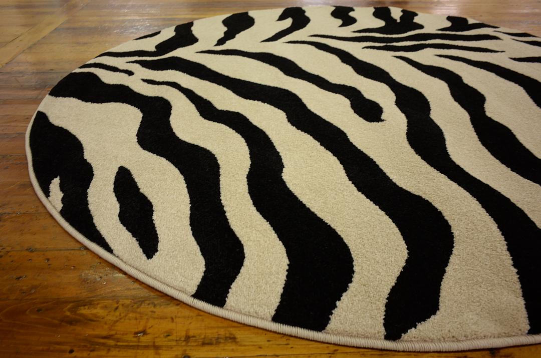 Ivory 5' x 5' Zebra Round Rug Rugs.ca