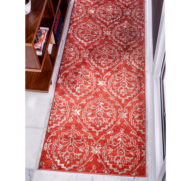 2' 7 x 10' Damask Runner Rug