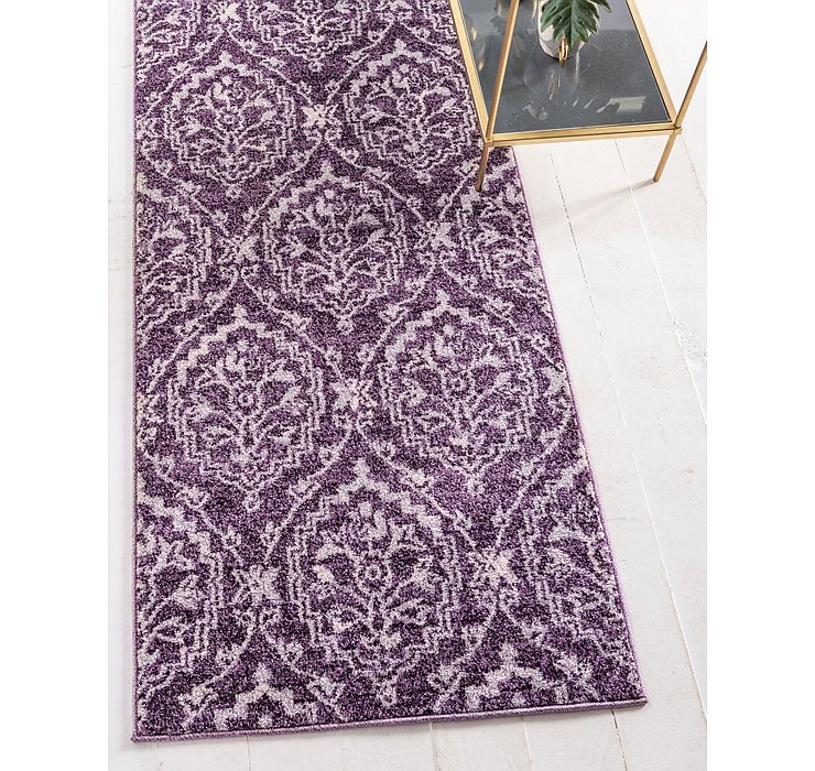 2' 7 x 10' Damask Runner Rug