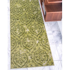 2' 7 x 10' Damask Runner Rug