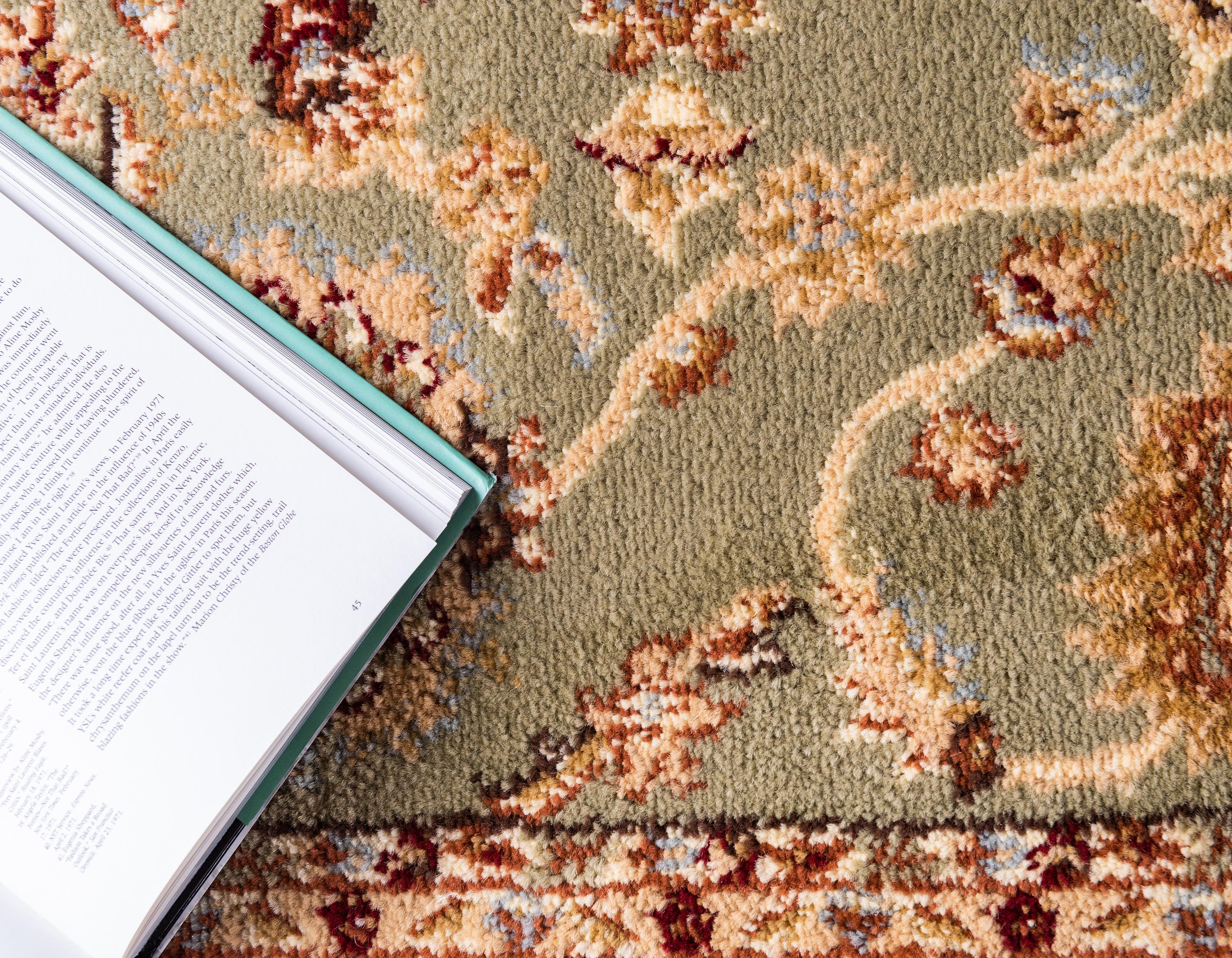 Light Green 8' x 8' Classic Agra Round Rug Area Rugs eSaleRugs