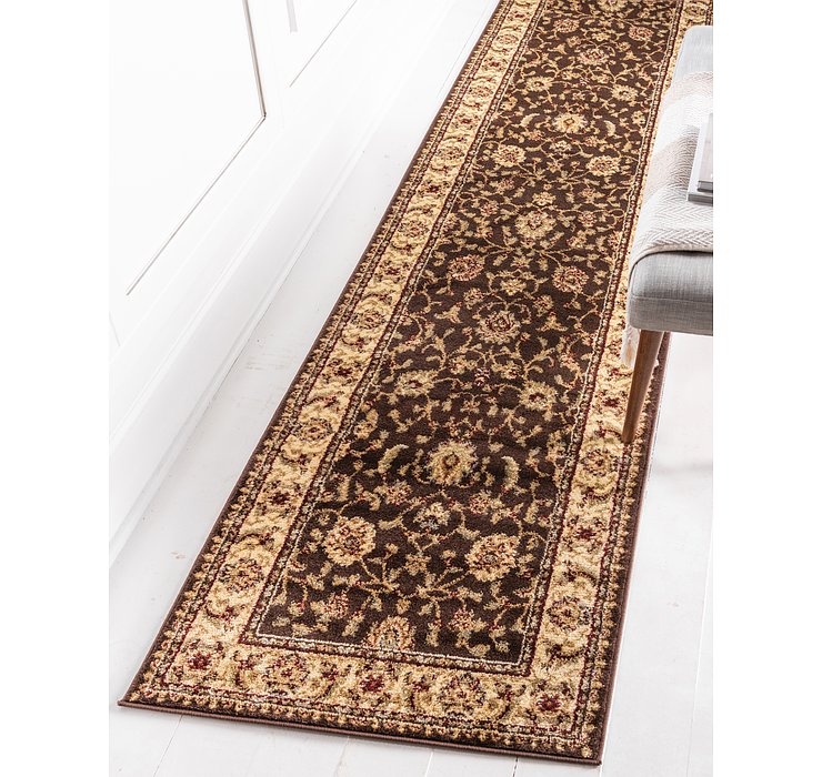 2' 7 x 10' Classic Agra Runner Rug