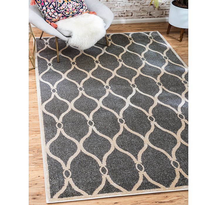 7' x 10' Lattice Rug