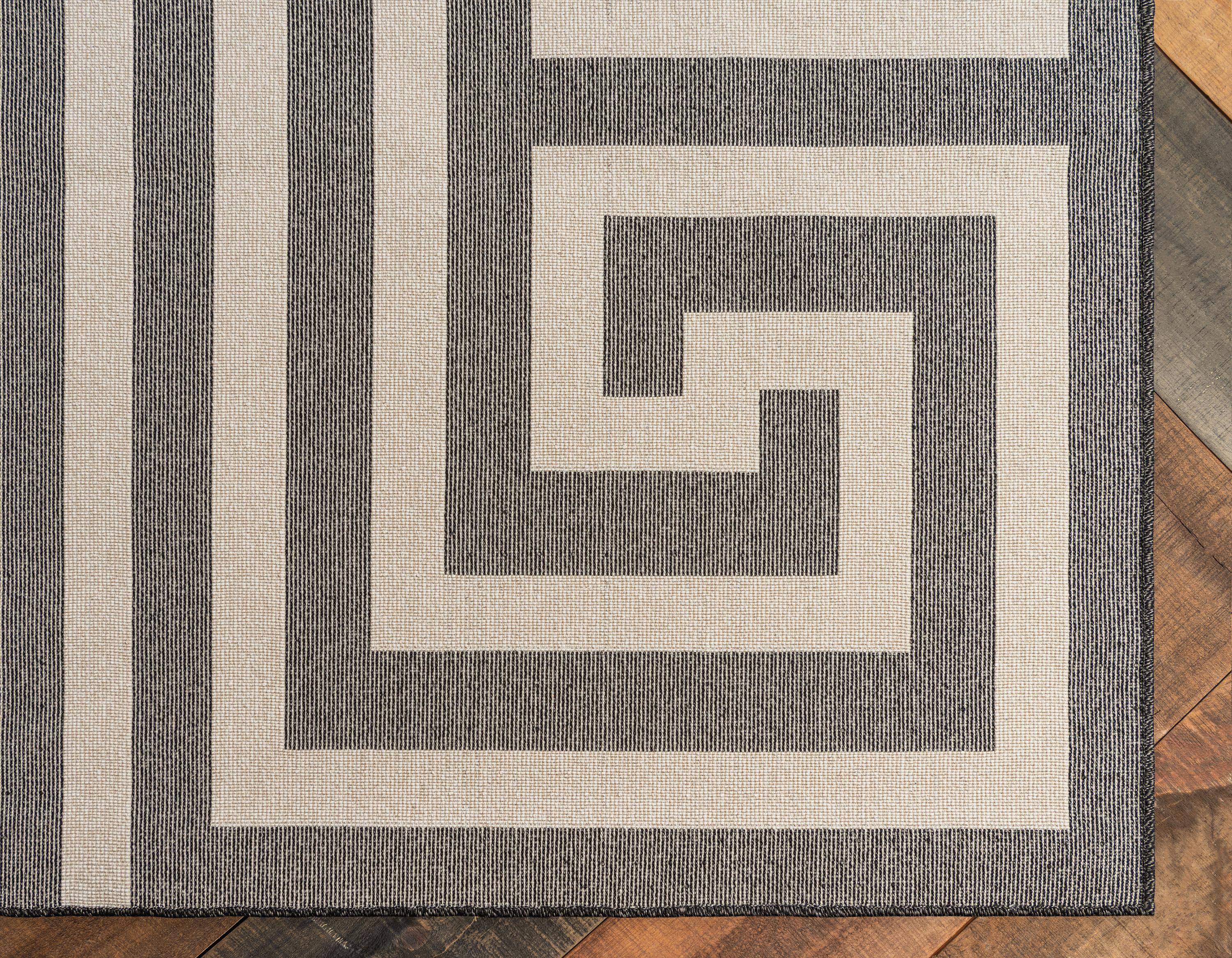 Black 9' x 12' Greek Key Rug eSaleRugs