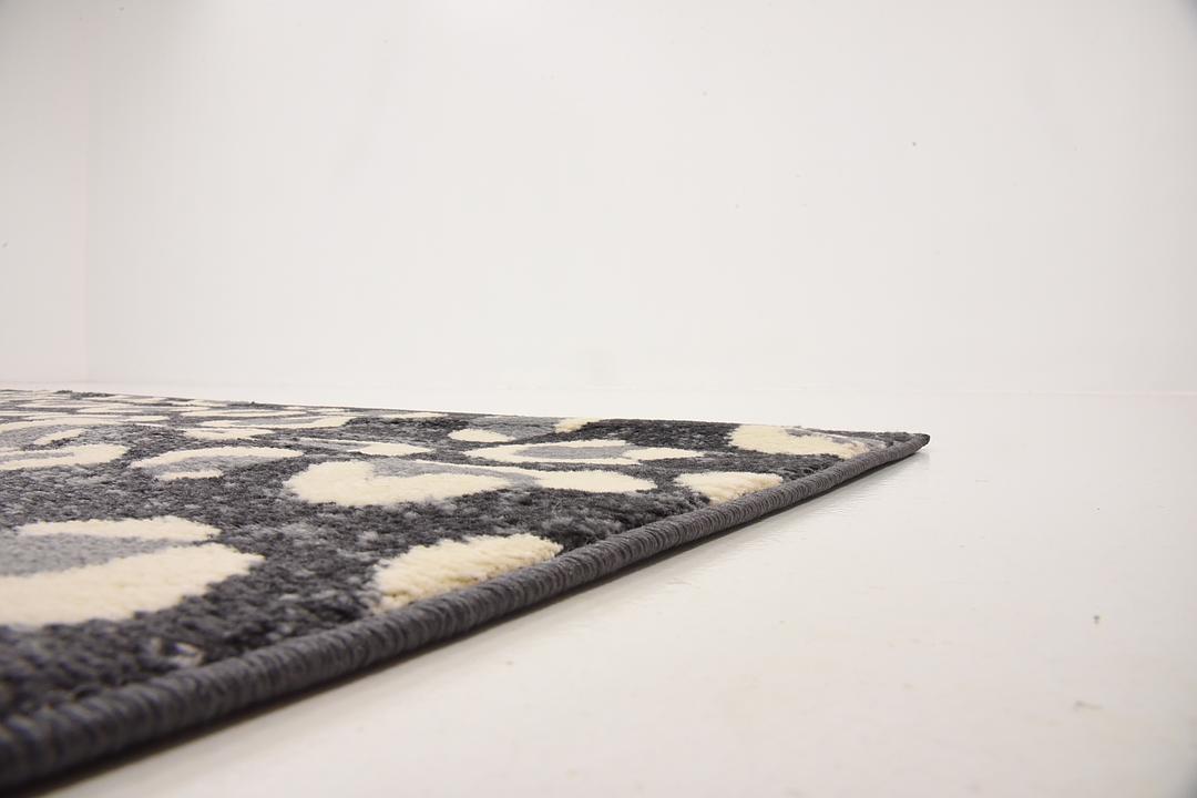 Dark Gray 7' x 10' Safari Rug Rugs.ca