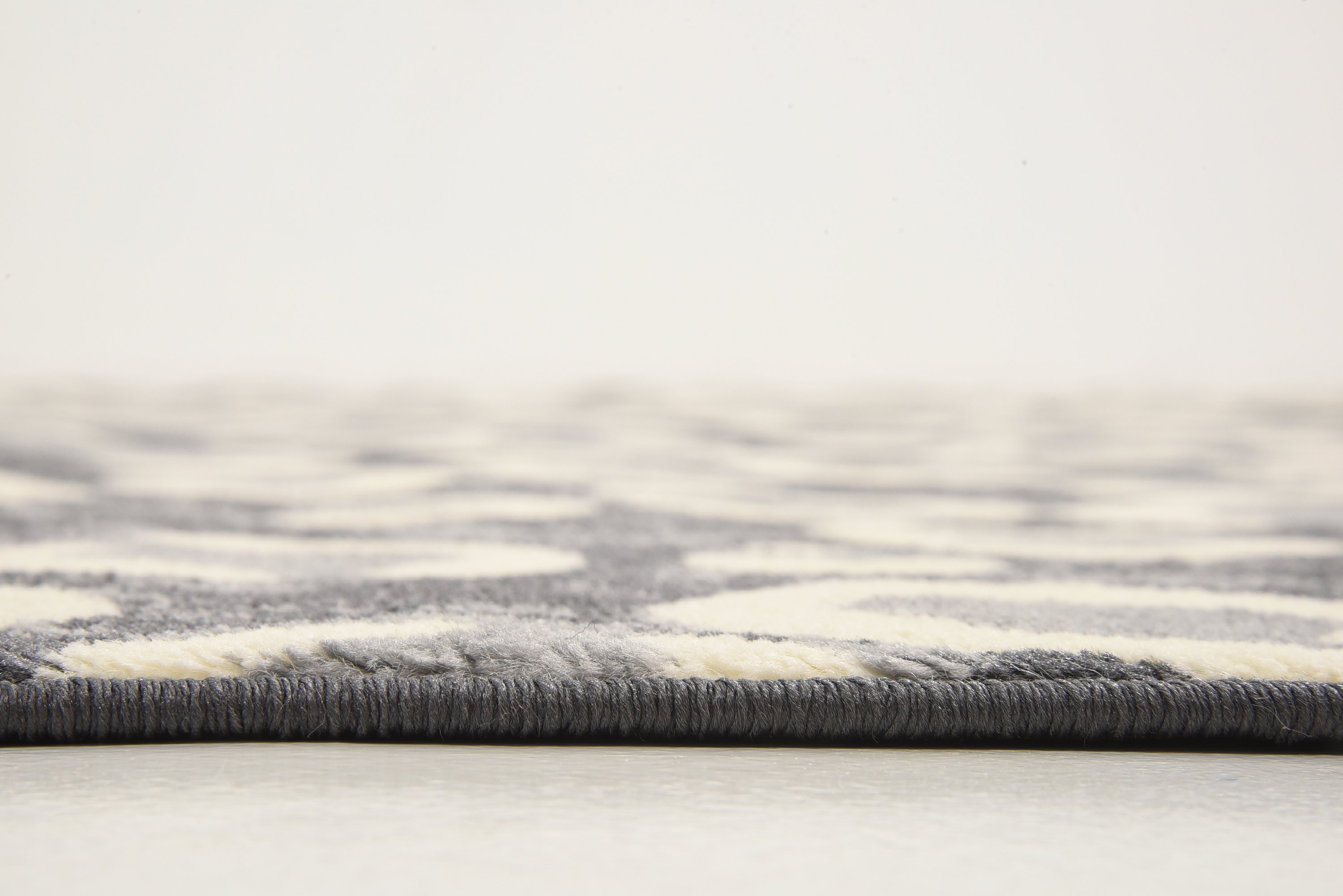 Dark Gray 7' x 10' Safari Rug Area Rugs Rugs.ca