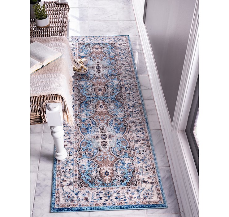 2' 7 x 10' Heritage Runner Rug