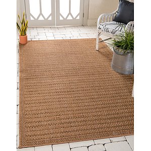 7' x 10' Outdoor Border Rug