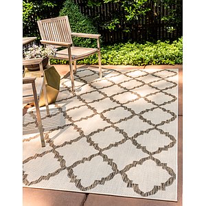 Unique Loom 3' 3 x 5' Outdoor Rug