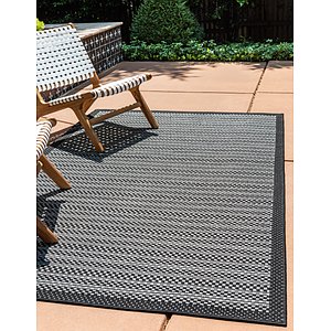 Unique Loom 5' 3 x 8' Outdoor Border Rug