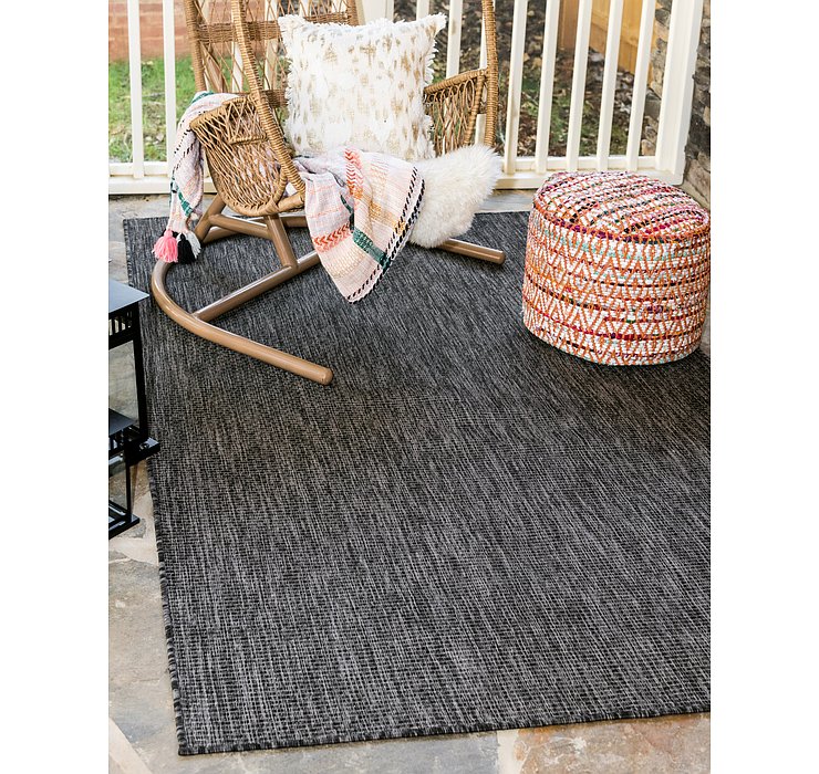 5' x 8' Outdoor Basic Rug