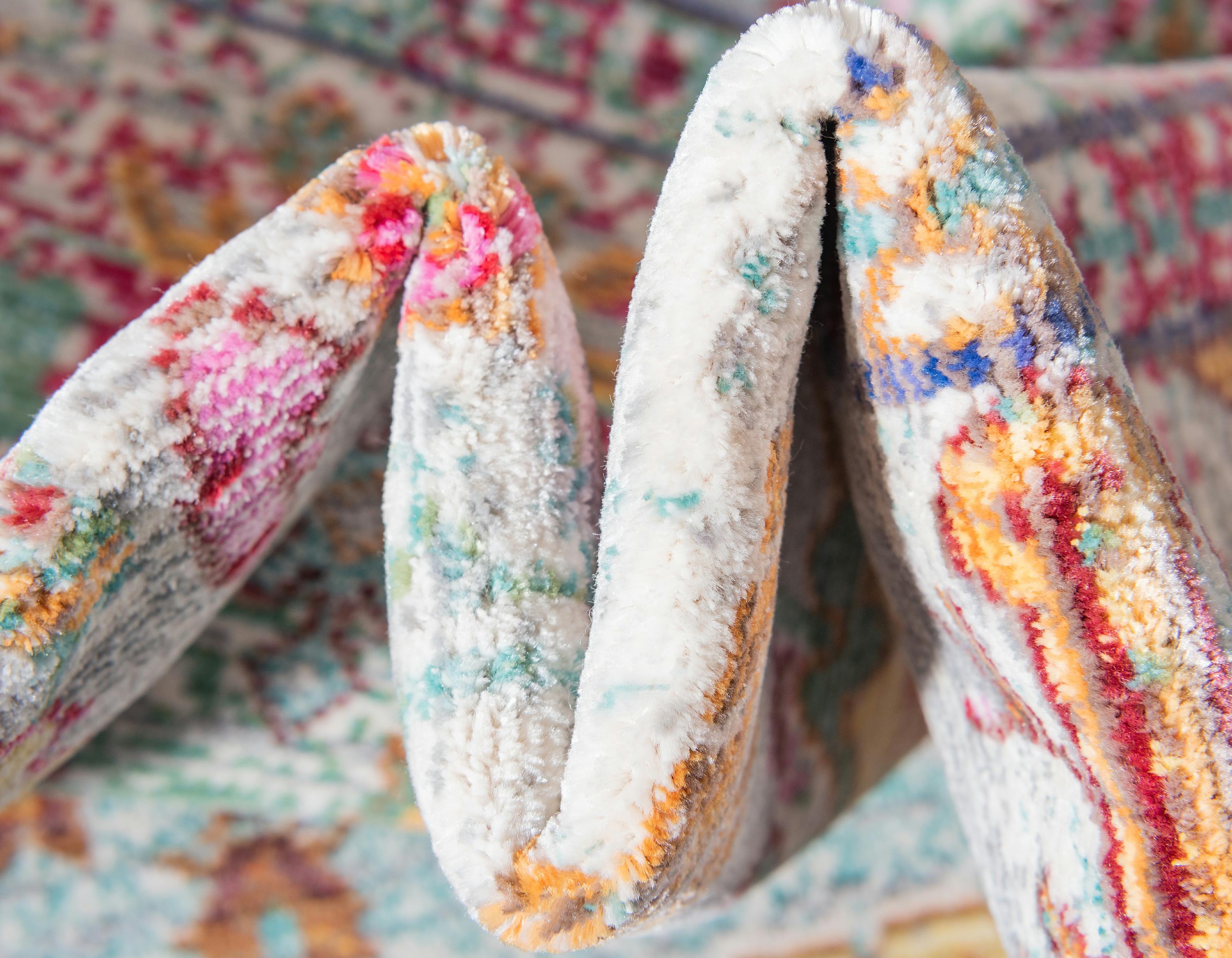 Light Green 2' 7 x 9' 10 Aqua Runner Rug eSaleRugs