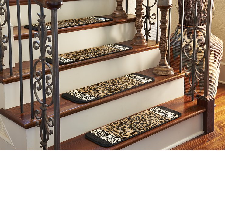 0' 9 x 2' 6 Safari Stair Tread Rug