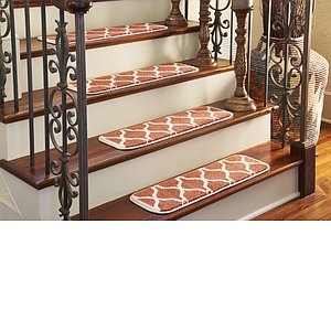 0' 9 x 2' 6 Trellis Stair Tread Rug