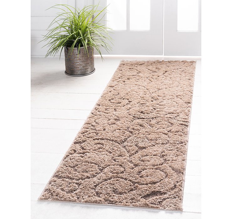 2' 7 x 10' Floral Shag Runner Rug