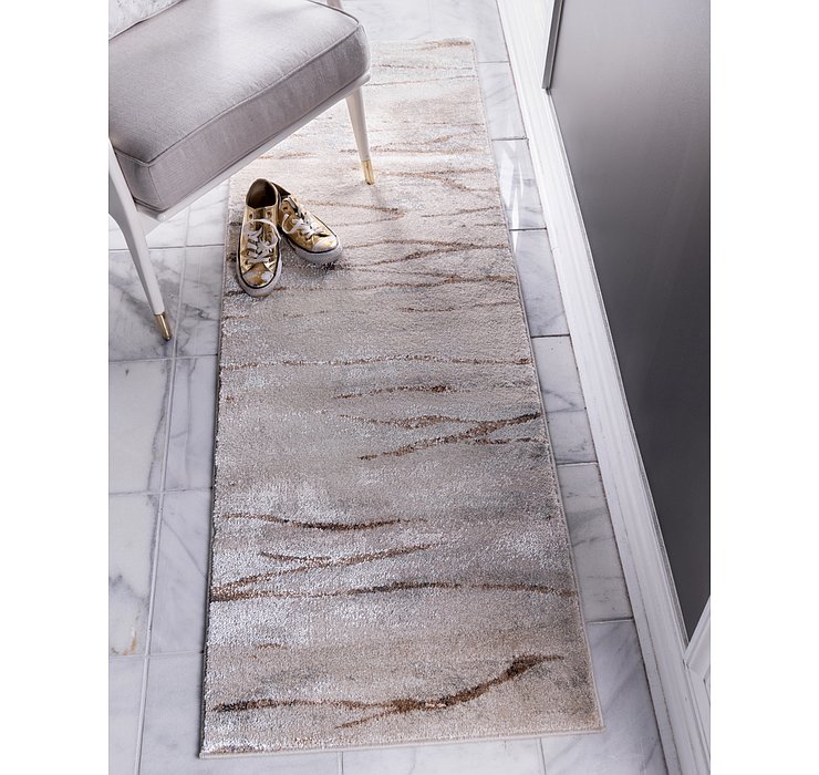 2' 7 x 10' Aria Runner Rug